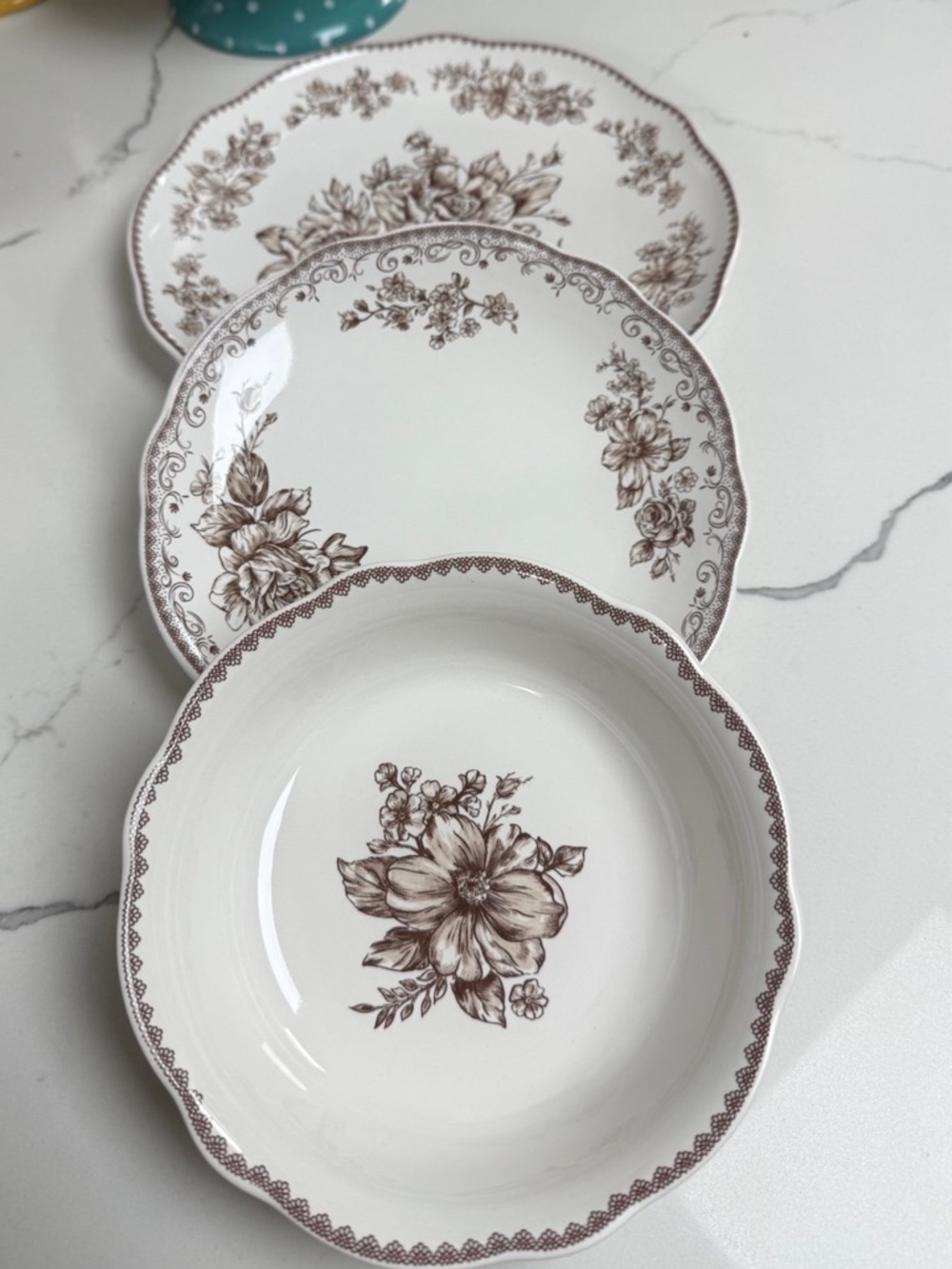 Agatha Pioneer Woman set of 12